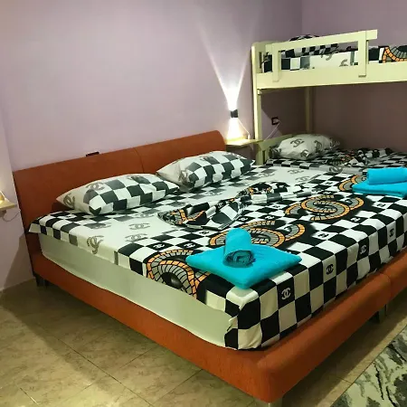 Rebi Beach Apartament * Golem (Tirana)